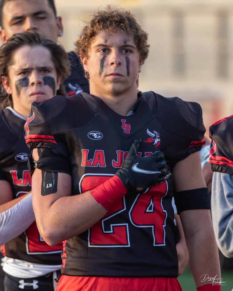 Frankie Castronovo - c/o 2022
🐦 <a href="/FrankieCastron1/">frankie_castronovo</a>
🏈 DB
📏 5'11 180 lbs
📚 4.0+ GPA
📼 Junior Hudl: hudl.com/v/2FN1s5
🎓 D3 high academic prospect
💪🏼 Ball Hawk. Tough. Passionate. Playmaker.
📈 Returning starter that will lead our Defense this Fall!
