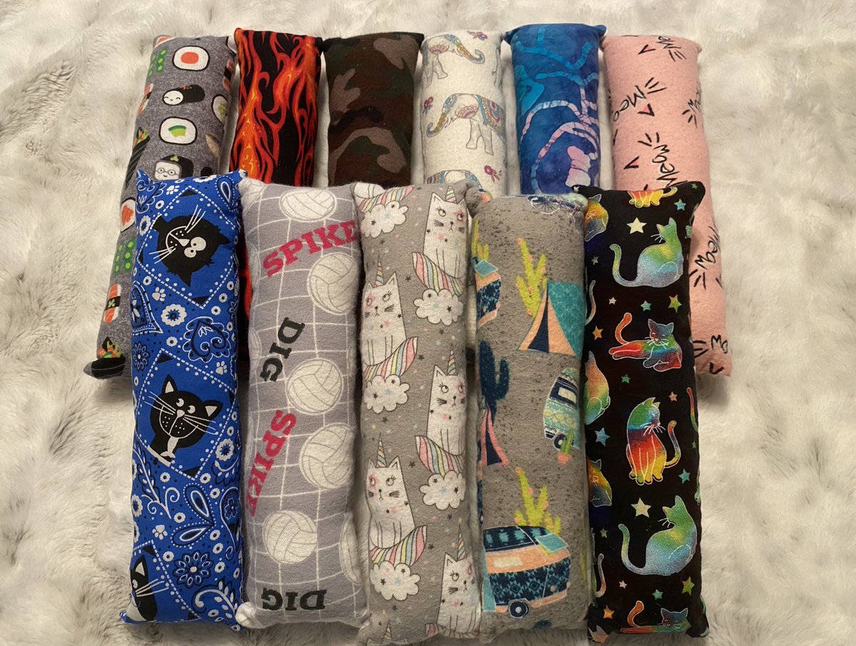 thecatnipfairy's tweet photo. #catnipkickers - the thing that started it all! These are perfect for your cat to practice their bunny kicks on instead of your forearm 😖 available in 8” or 12” https://t.co/RbcDEL2Fkt