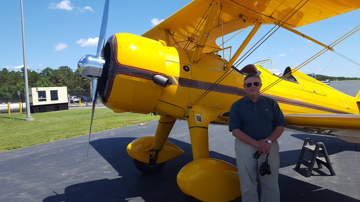 thecannibalque2's tweet photo. Going Flying! https://t.co/b7g8IraD5A