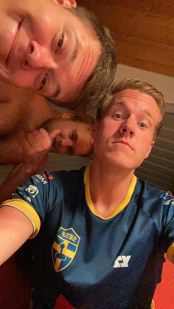 Its fridag again saturday Sunday @Chilly_Mountain <a href="/HeroesHearthCCL/">HeroesCCL by HeroesHearth</a>