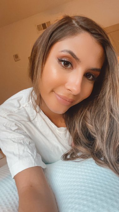 hey !! https://t.co/USoPLqtFg9