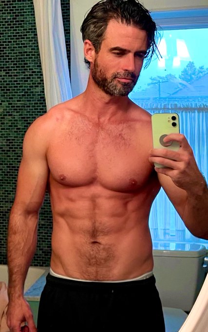 That chest pump! https://t.co/sXwWfR0OsB