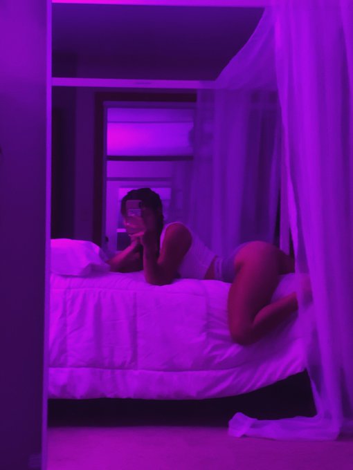 🌙 https://t.co/gJuF0p5zpY