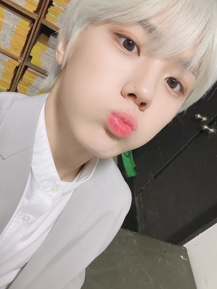 seongminhour's tweet photo. #안성민 #성민 #크래비티 #CRAVITY https://t.co/Y35q6cbVIo