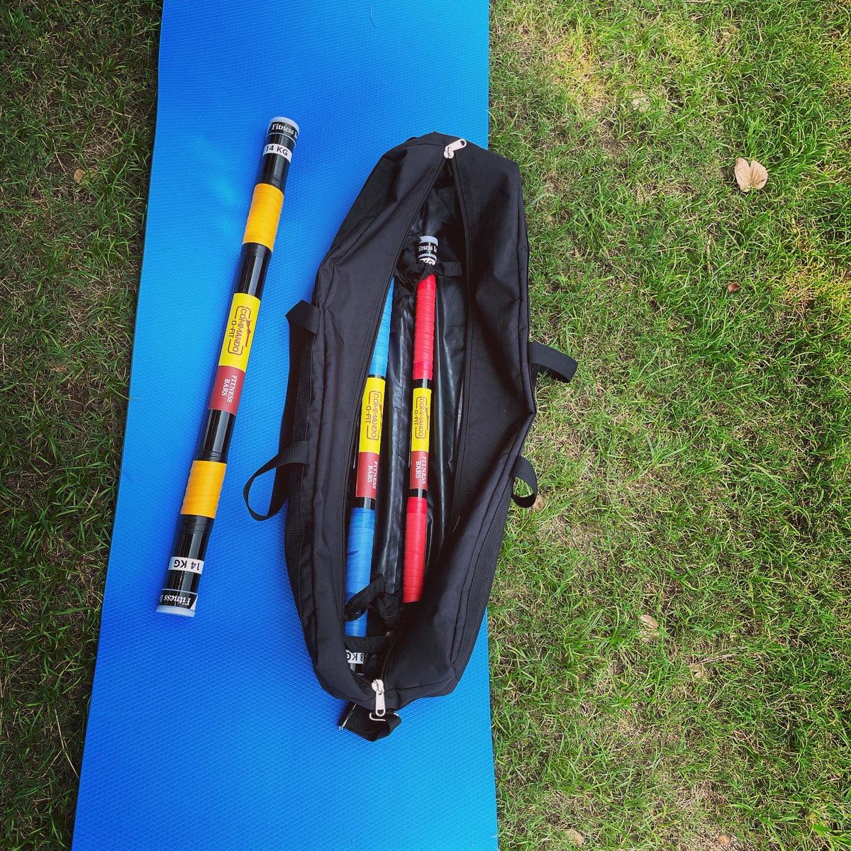 COMMANDOOFIT's tweet photo. Our Commando Fitness Bars designed to be portable and allow you to workout from anywhere.
#workouthome #workoutanywhere #outdoorworkout #travel #holiday #outdoor #nature #portable #compact #commandofitnessbars #parkworkout #gym #fitness #workout #gym #exercise https://t.co/YUt6Kj2pxp