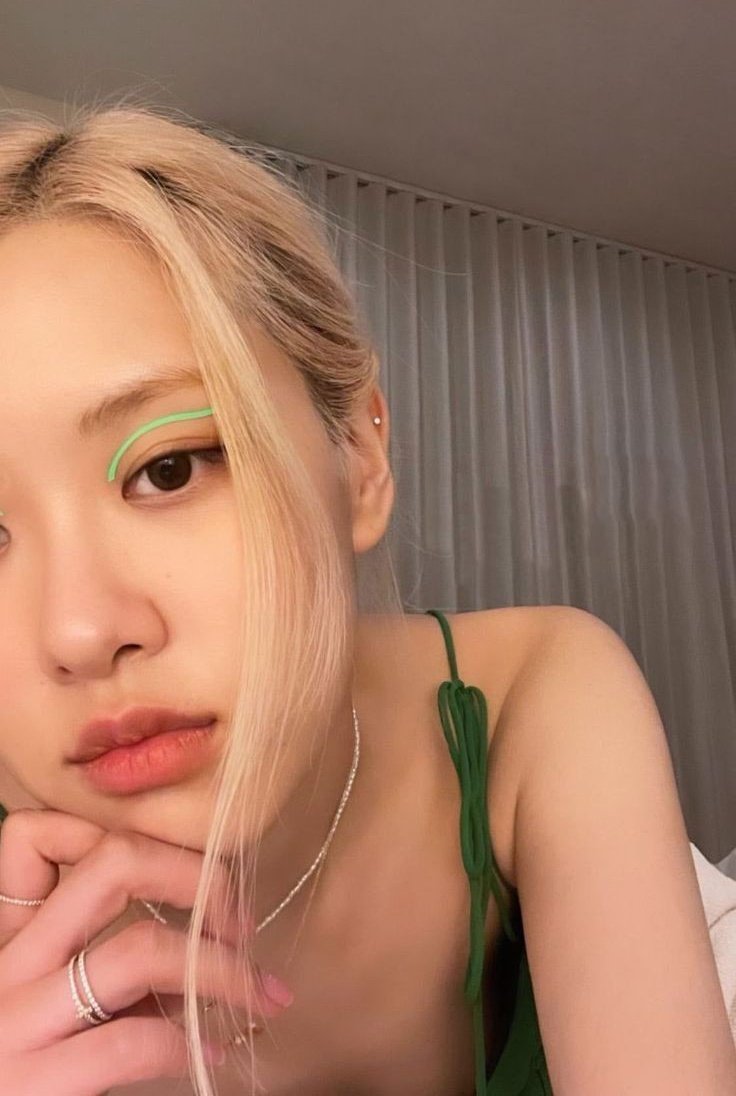 czar. (@czarbraee) on Twitter photo 