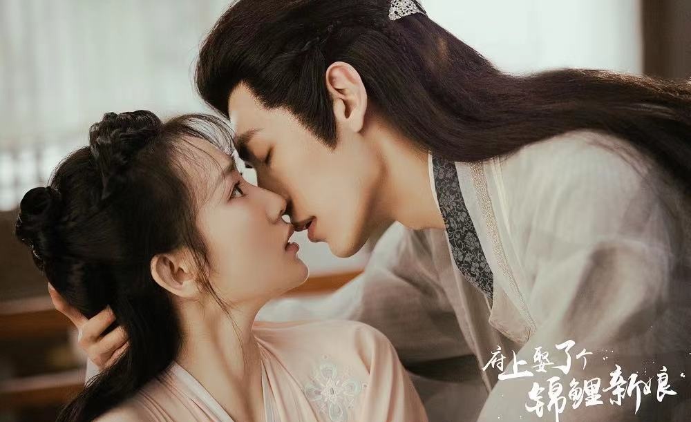 CHAn_agassi's tweet photo. Finally a lead role 😊❤
U have had many costume drama stocks, babe 😁

Come out real soonest, pliz 😂

#府上娶了个锦鲤新娘 
#WenYuan 
#CavanWen https://t.co/WUBoTrMkGn