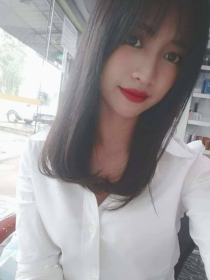 The girls in the photo Ma Kay Thi Soe &amp; Ma Phyo Myat Thwe along with 5 other innocent civilians were unlawfully abducted by SAC in Taunggyi for no apparent reason. #July18Coup #WhatsHappeningInMyanmar