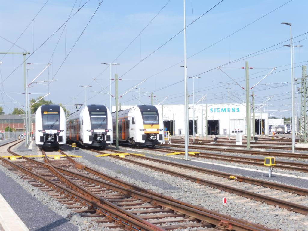 SaveATrain's tweet photo. Ready to work - https://t.co/NJeUtcOKHi #siemens #siemensmobility #rhineruhr #expresstrain #infrastructure #passengers #transport #germany #doubledeckertrains #rrxtrain #trainfleet https://t.co/8ihZqFmZHy