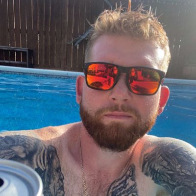 cabot_79's tweet photo. #NewProfilePic https://t.co/9zLswv5UzY