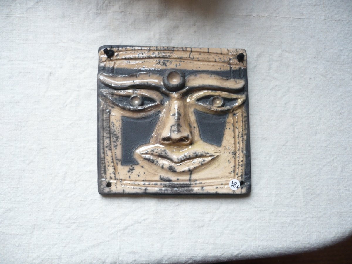 Chateaulacapel's tweet photo. #Expo2021_ChâteauLacapelle- 15 –  Chaque jour, zoom sur un artiste présent à l’exposition, aujourd’hui Maryse Fontaine, céramiste. Elle crée des céramiques Raku, consistant en un mode de cuisson opérant sur l’émail en fusion. 
Son site : https://t.co/CiW5OugmXz https://t.co/M9Qyi3V7ZI