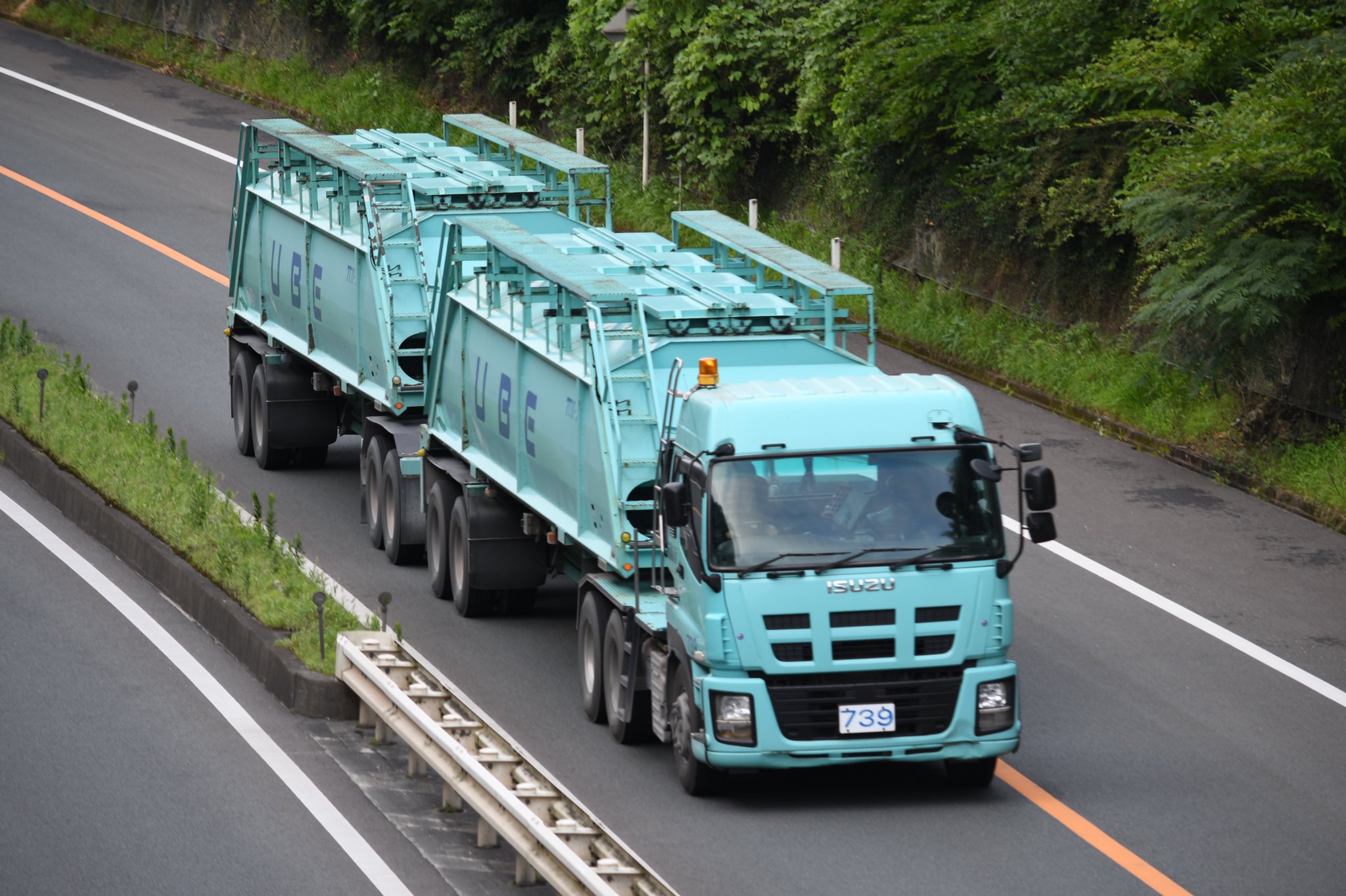 きゅいまる в X: „山口県宇部市 宇部興産専用道路へ。 宇部興産 きゅいまる в X: „山口県宇部市 宇部興産専用道路へ。 宇部興産