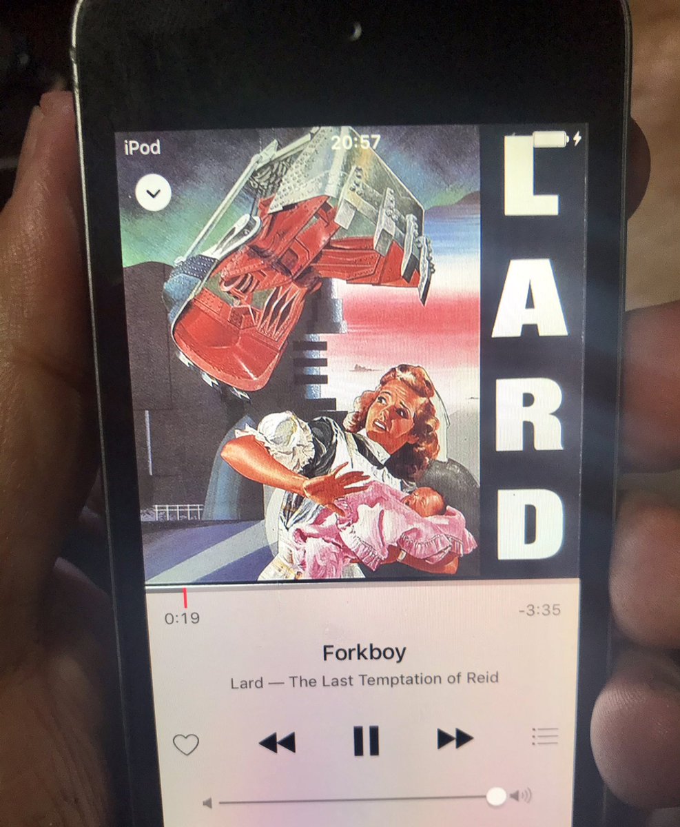 RintaroWatanabe's tweet photo. 大愛聴盤を流して仕切り直し
#Forkboy
#DeadKennedys + #Ministry
= #LARD
#nowplaying🎧 https://t.co/BhsA8YaXxY