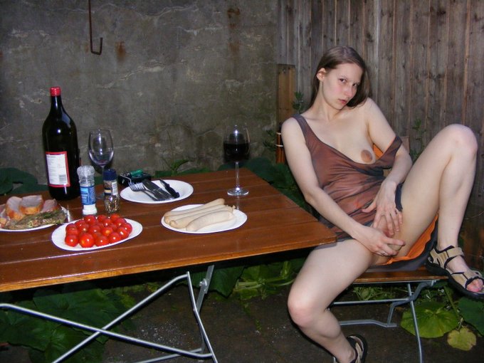 For more #uncensored #grilling pictures check out my @OnlyFans account https://t.co/0yi11MzOTy   #onlyfans<a href="/tag/uncensored"class="tags">#uncensored</a><a href="/tag/grilling"class="tags">#grilling</a><a href="/tag/food"class="tags"><span>#food</span></a><a href="/tag/girls"class="tags"><span>#girls</span></a><a href="/tag/sexy"class="tags"><span>#sexy</span></a><a href="/tag/4you"class="tags"><span>#4you</span></a><a href="/tag/sausage"class="tags"><span>#sausage</span></a><a href="/tag/bbq"class="tags"><span>#bbq</span></a><a href="/tag/selfmade"class="tags"><span>#selfmade</span></a>