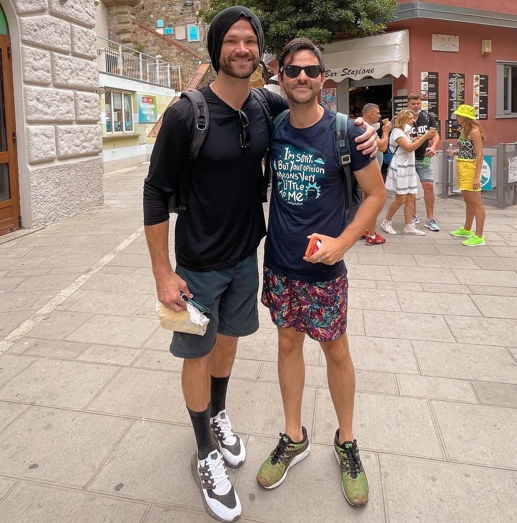 cwwalkersource's tweet photo. . @jarpad with @iPantellas in Italy 🇮🇹⭐ #Walker https://t.co/DKsTCpXU9r