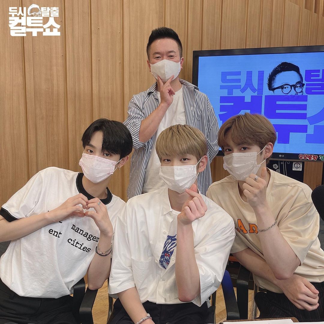 dearchanguk's tweet photo. 210718 cultwoshow ig post - 드리핀 이협, 황윤성, 주창욱 

https://t.co/aq3IsOXGRi
https://t.co/bVLmhQEytR https://t.co/84y8m2TIAZ
