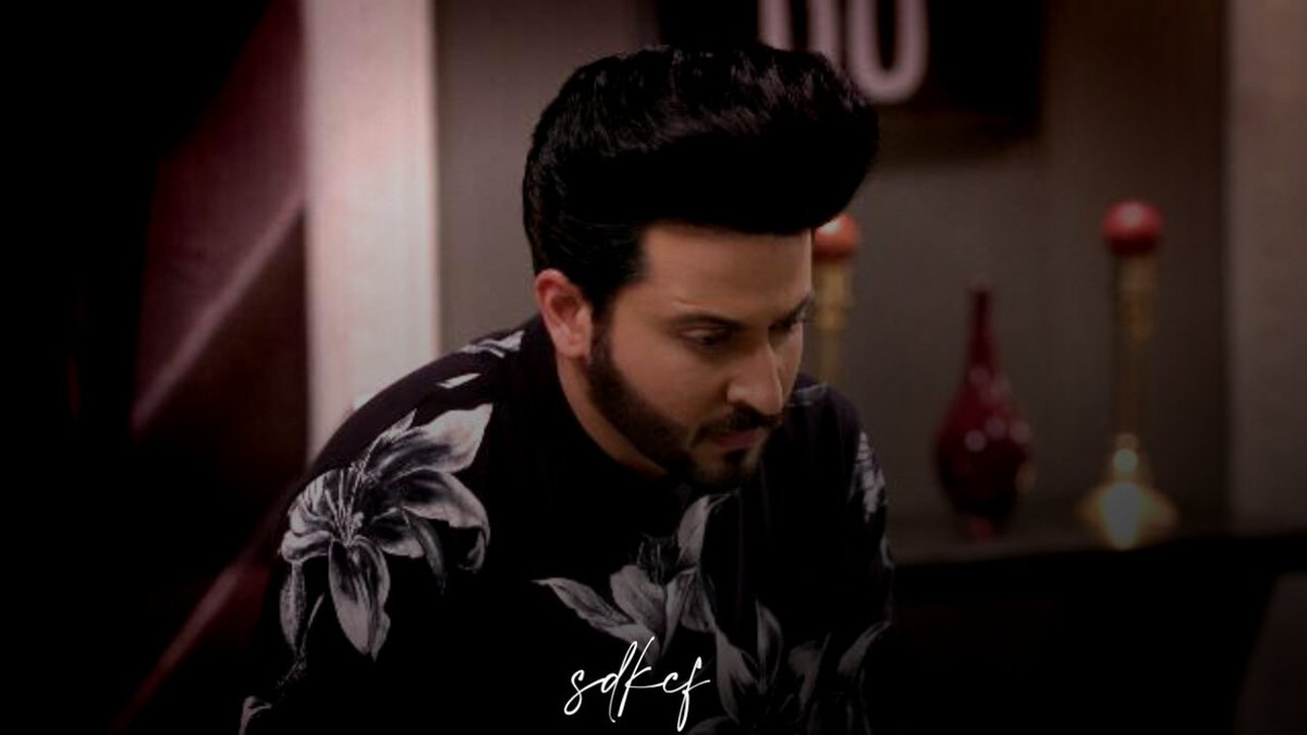 gemmm_soul's tweet photo. This boy 🤧❤ how beautifully he expressed his feelings emotions here❤ #TheKaranLuthra giving his best like always ❤ #DheerajDhoopar #KundaliBhagya https://t.co/ieS0rmMbQX