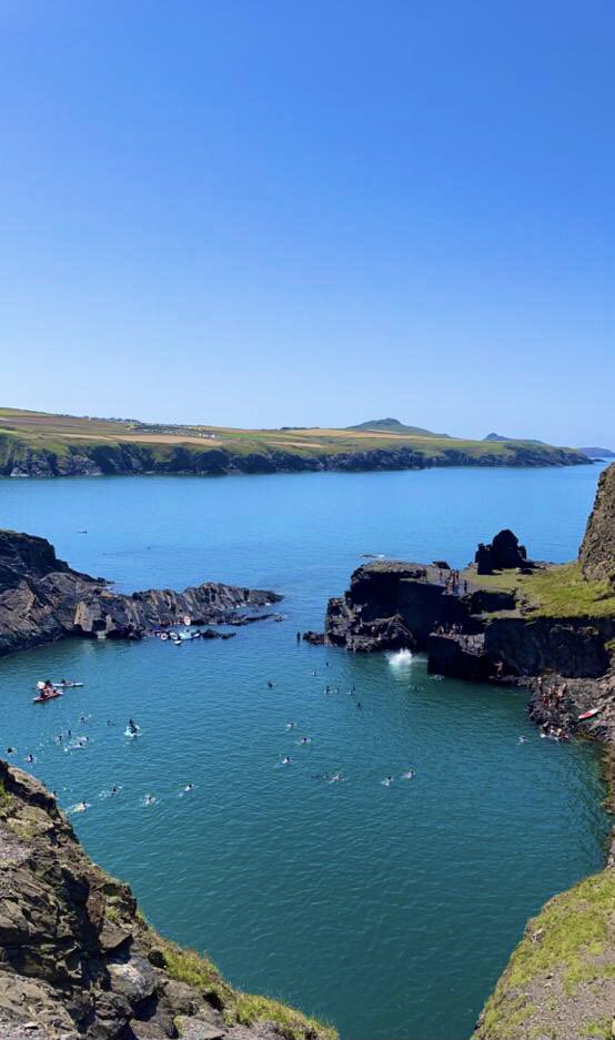 GaviganGL's tweet photo. What an amazing day of family #Coasteering at the #BlueLagoon, #Pembrokeshire with wonderful @CQCoasteering team.  Sooooo much fun!  😆🌊 🙌💙 @jagavigan1 https://t.co/dXhc3to4B8