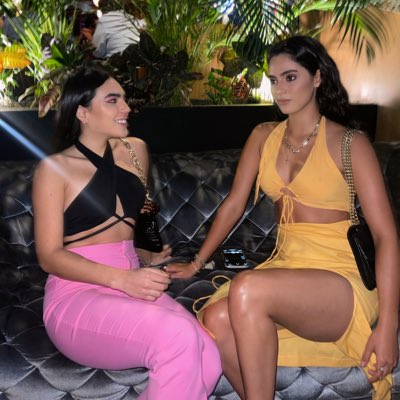 IvetteZubiaga's tweet photo. #NuevaFotoDePerfil https://t.co/PE7wEqIxcg