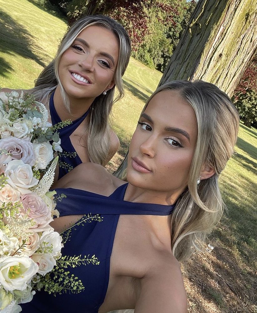 Beautiful photos of @mollymaehague, sister Zoe and their Mum on her wedding day 🥺✨💙