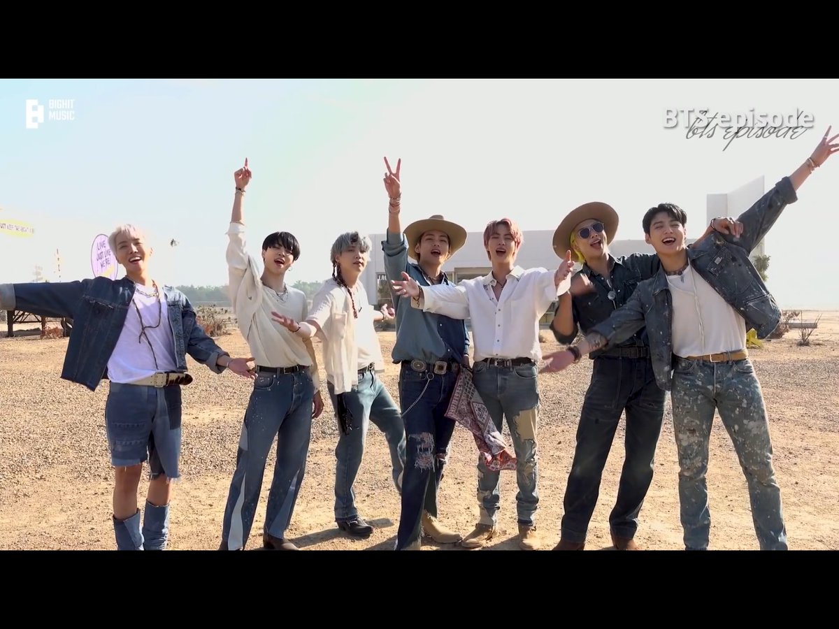 stapleskeri's tweet photo. They make me so, so happy, all the time 😌💜
@BTS_twt #MTVHottest BTS https://t.co/Jdbi2Q5whj