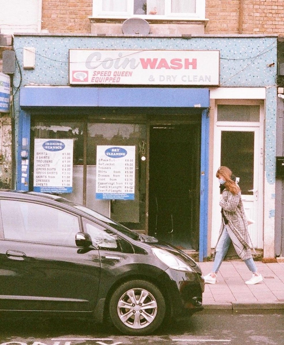 Launderettes1's tweet photo. Coin Wash, 125 Cowley Road, Cowley, Oxford, OX4 1HU 🧺🧺
📷 @SnappyFilm
#coinwash #dryclean #speedqueen #industrial #machines #exterior #shopfront #streetphotography #streetphoto #launderette #cowley #oxford #washeteria #coinlaundry #washday #laundryday #coinop #laundry #washing https://t.co/c5txaR3YVq