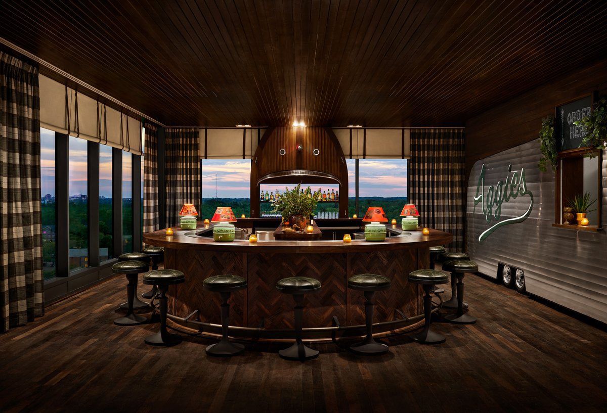 Graduate Hotels tweet media