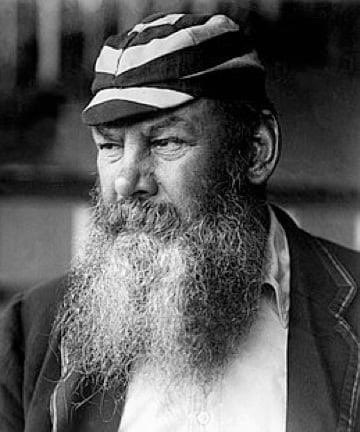 Schmiffy12's tweet photo. I came across this pic of Victorian cricketing hero, Dr W G Grace. I donβt think Iβd like to i upset himβ¦..
#FierceFace https://t.co/1SsCdAUd5S