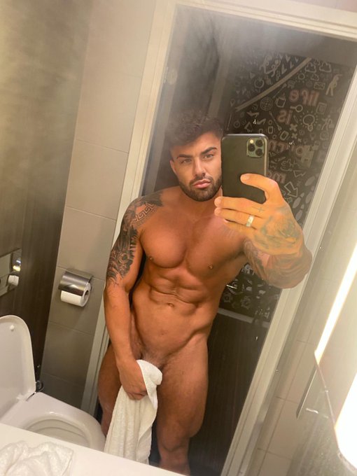 RT to drop the towel 💦 https://t.co/eF8oM4BRLX