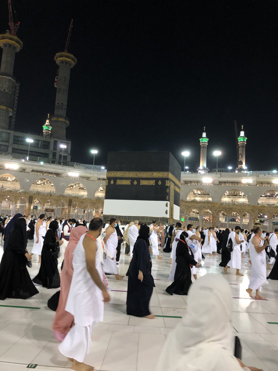 Hadithoftheday's tweet photo. A beautiful selection of pictures from Hajj 2021, taken yesterday. So beautiful. 🕋🕋 https://t.co/qohfV709Lq
