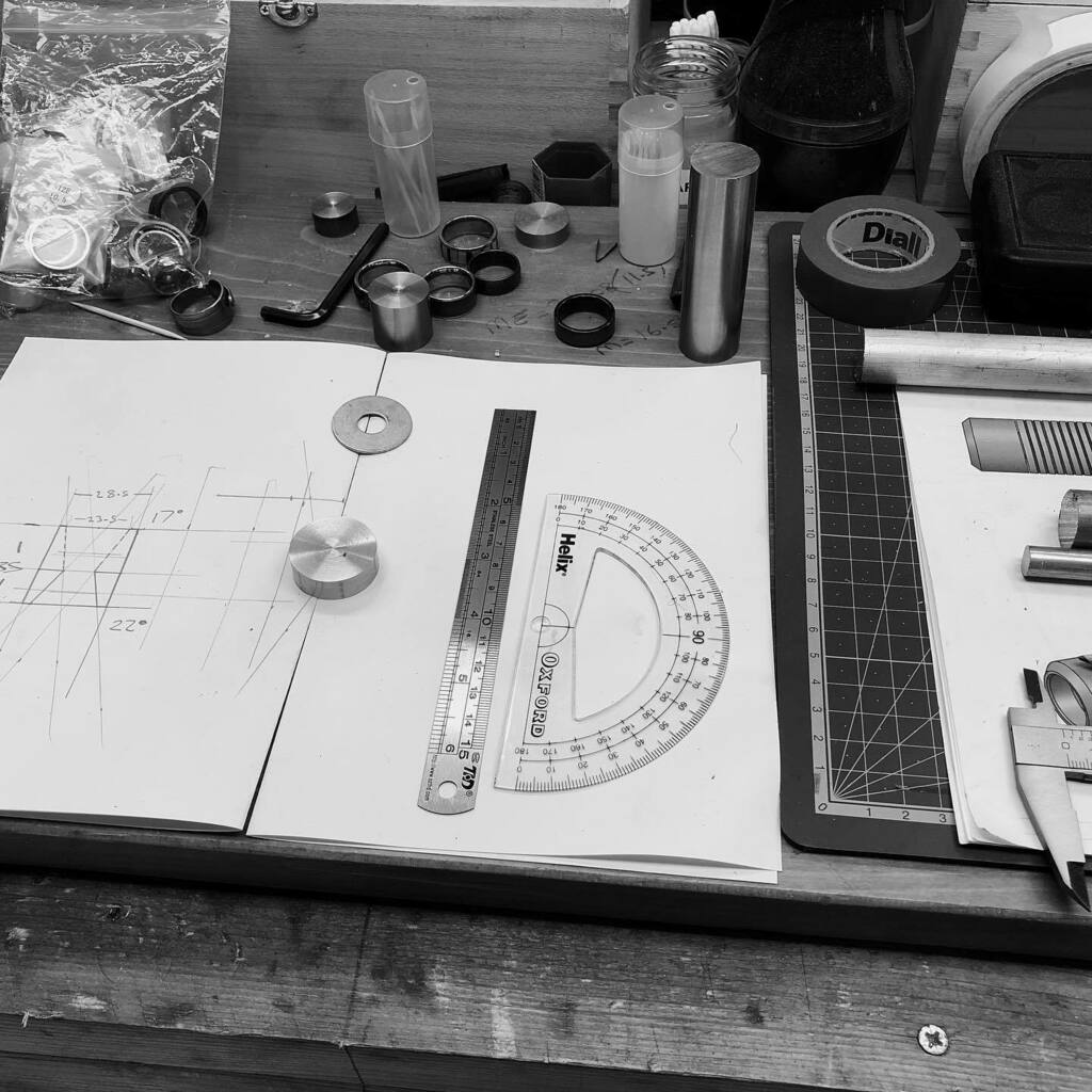 Even on the hottest of days, I can’t sit still for long without wanting to make something, rings or other things 😅

#maker #handmade #makersgonnamake #diy #design  #handcrafted #makersmovement  #smallbusiness #craft #makers #shopsmall  #make #etsy #dprinter #makersofinstagra…