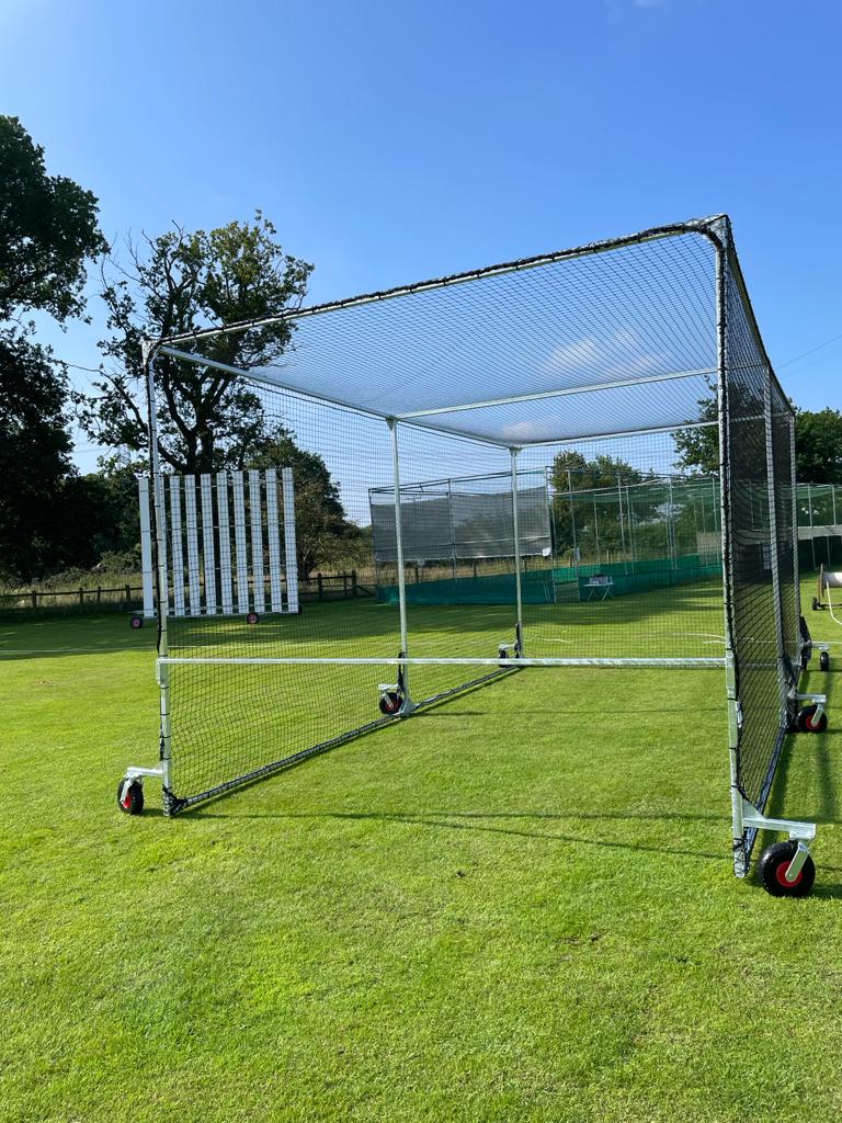 DurantSports_'s tweet image. 🏏 MOBILE CAGES 🏏

An incredible selection of mobile cages we've recently installed: @AlbrightonCC, @LlaniCC, @MTSCricket and @GreatMeltonCC have cages looking 🔥 

Head to bit.ly/DurantMobileCa… for more info!

#DurantCricket #WeInstall #Cricket #CricketNets #CricketUK
