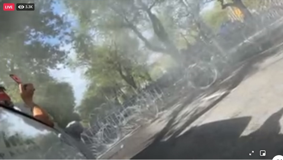 somsakjeam's tweet image. ถ้ามันขยันหาวัดซีนมีคุณภาพมาฉีด เหมือนกับฉีดน้ำ-ก๊าซน้ำตาไล่ประชาชนคงดี