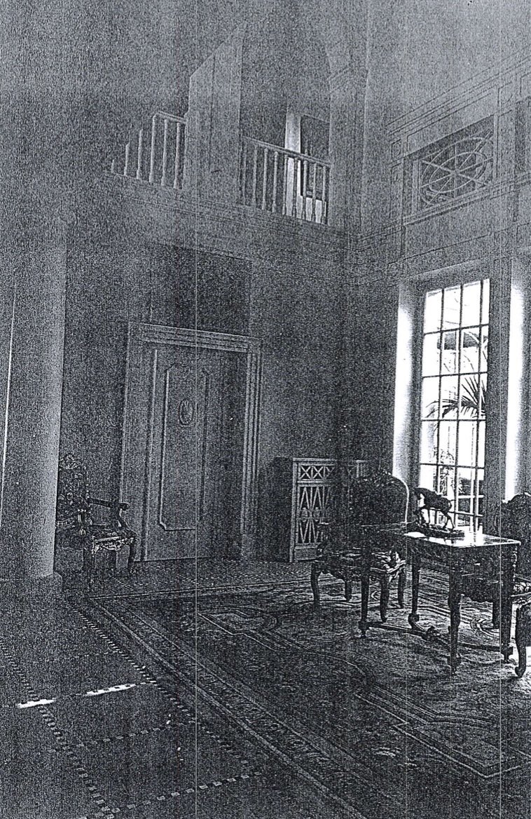 hoheberg's tweet photo. @AugusteCalami @N3bu1us Das Treppenhaus im Originalzustand einfach wunderbar. https://t.co/peTI57aHfd