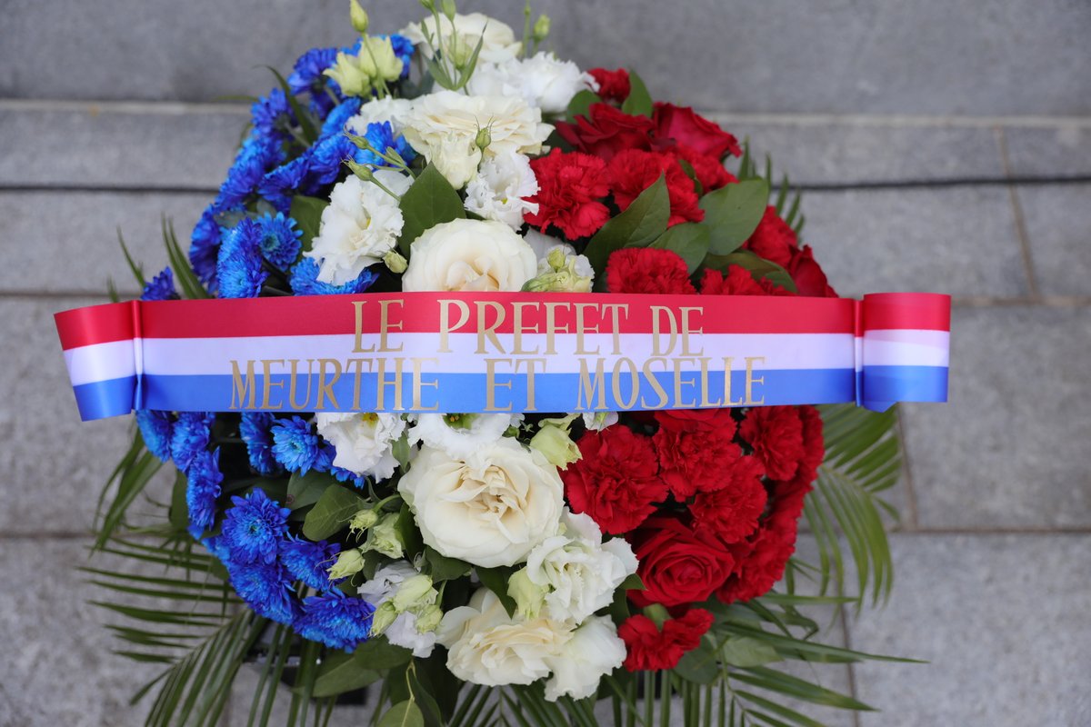 Prefet54's tweet photo. Journée nationale à la #mémoire des victimes des crimes racistes et antisémites de l’État français et d'hommage aux #Justes : "Cette journée invite chaque Français à l’éveil et à la vigilance face à l’extrémisme, à l’antisémitisme et à toutes les discriminations" @gdarrieussecq https://t.co/ByM6Gtjj2v