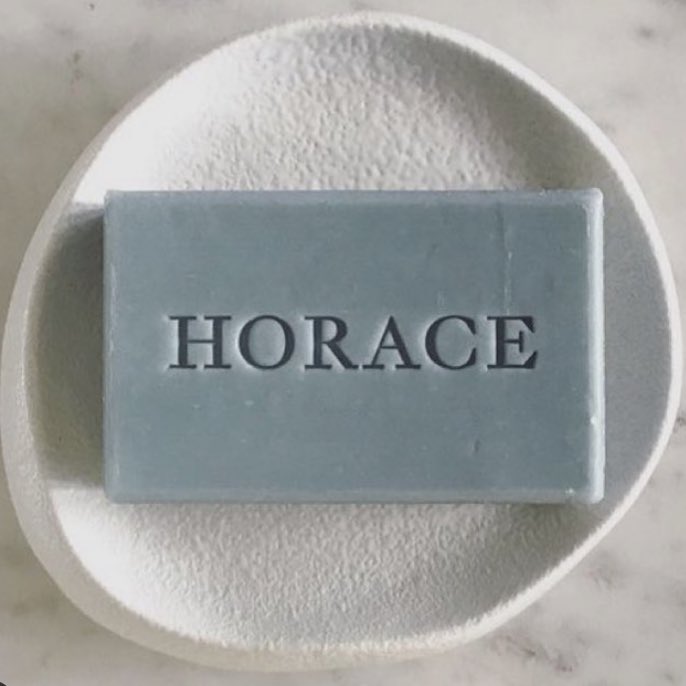 okiss00's tweet photo. Salut, Tu connais @Horace_co ? Ils font des produits efficaces, naturels, beaux et accessibles. Tu devrais essayer ! Utilise mon lien et tu auras 20% de réduction sur ta première commande !
https://t.co/qOKLEI7OI9
#horace #bienetre #skincare #menfashion #menfashionstyle https://t.co/9LmxBU3zKs