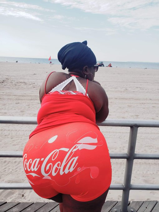 @JaxPromos1 It's time to drink up. Say ahhhh 🍑💦😜 #model #bbw #therealmizzthyck  #assworship #54inches<a class="tags" target="_blank" title="On Twitter" href="/?out=eyJ0eXAiOiJKV1QiLCJhbGciOiJIUzUxMiJ9.eyJpYXQiOjE3MjIxMjIxNTAsImlzcyI6InR3cG9ybnN0YXJzLmNvbSIsIm5iZiI6MTcyMjEyMjE1MCwiZXhwIjoxNzUzNjU4MTUwLCJyZWRpcmVjdF91cmwiOiJodHRwczovL3R3aXR0ZXIuY29tL0pheFByb21vczEifQ.g6pj3dGMECJsUIjfy0M48bvW2Z8P2bx0xUfODZE1YaFHfnerwBYLkFccCOMMTmMkGtMIULE3OpYd2FmBcMYohQ">@JaxPromos1</a><a href="/tag/model"class="tags">#model</a><a href="/tag/assworship"class="tags"><span>#assworship</span></a><a href="/tag/bbw"class="tags"><span>#bbw</span></a><a href="/tag/54inches"class="tags"><span>#54inches</span></a><a href="/tag/therealmizzthyck"class="tags"><span>#therealmizzthyck</span></a>