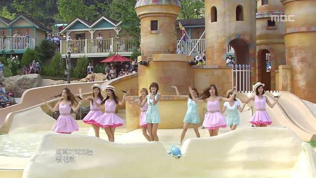 เจโน่เตรียมไปขึ้นร้องเพลงกับพวกออนนี่ได้แล้ว✨