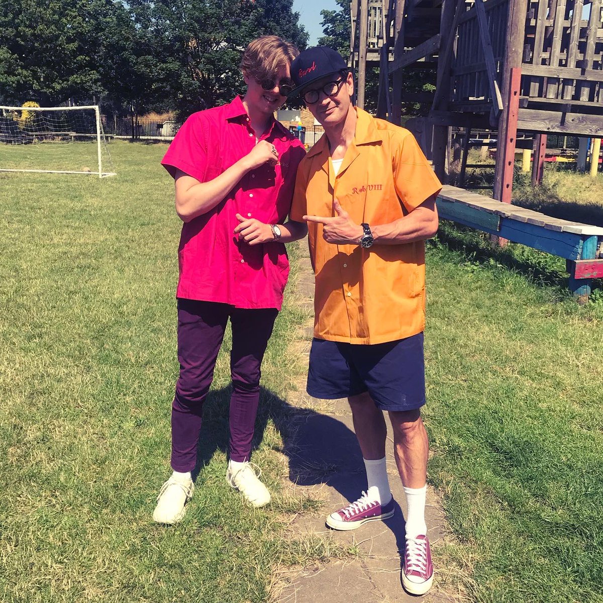 NewsfromBedlam's tweet photo. The #fivestar #fivebagger #boxy cut boxers’ #bowlingshirt !! 
Modelled here by Viscount Bedlam @ocean39797917  &amp; reigning #champion round these streets, @robtheeighth - “Rob VIII” is embroidered on his mustard colour shirt.
#Rob also models the new #snapbackhat embroidered with.. https://t.co/nKO1D6nkWO