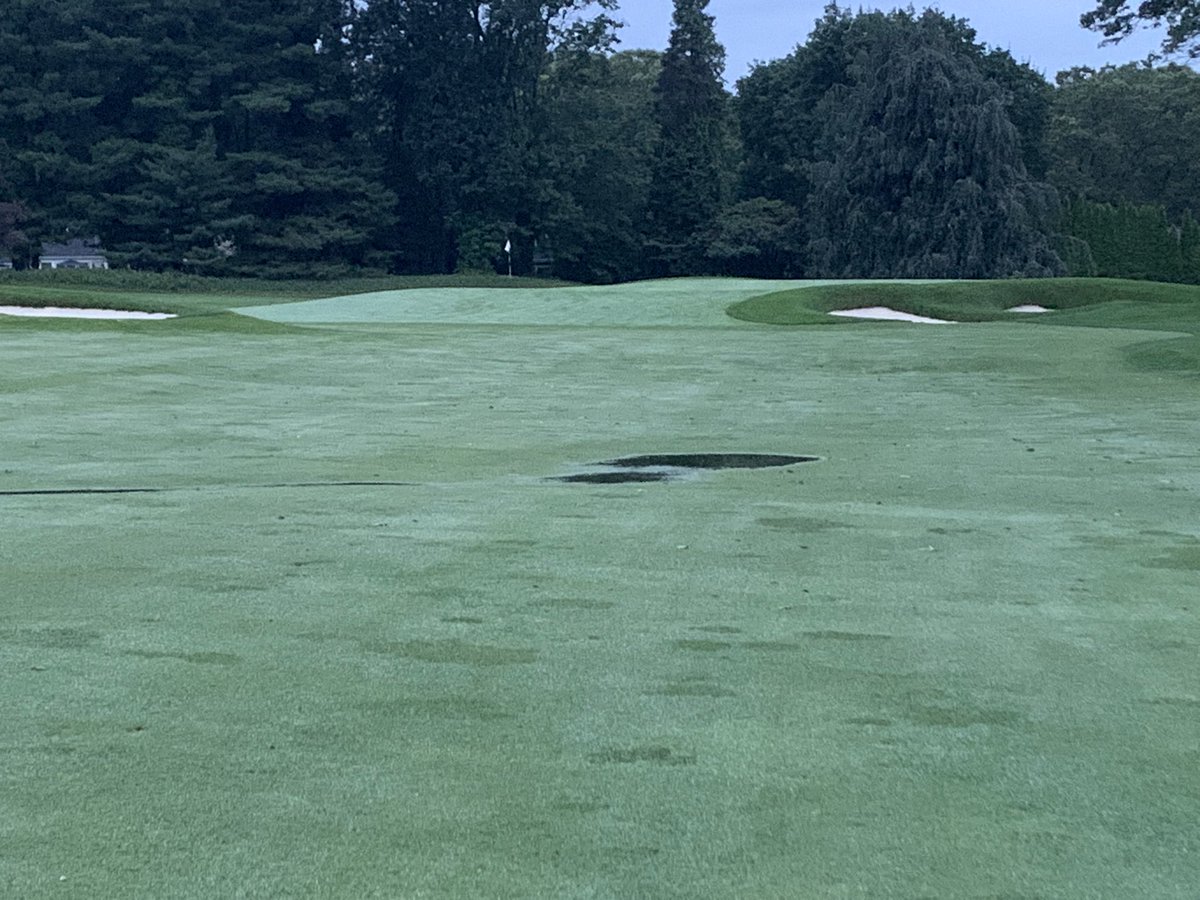 ccrgreens's tweet photo. The rain has stopped for now and the course is open for walking only. The focus today will be on bunker preparation. Greens maintenance should resume tomorrow. Thank you. https://t.co/JU1DpUwZVS