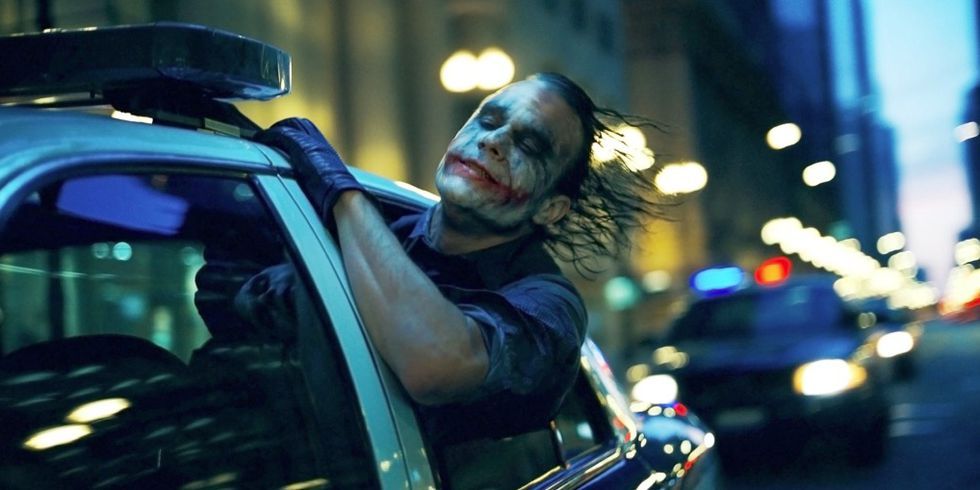 ClubDCSpain's tweet photo. Tal día como hoy hace 13 años se estrenaba la que a día de hoy no sólo es la mejor película de un superhéroe, sino una de las mejores de la historia: THE DARK KNIGHT. https://t.co/dsAeclKdza