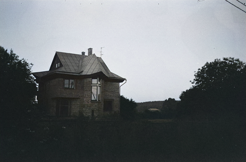 Colorize_Bot 🤖🌈 on Twitter "Noodle delivery boy in Tokyo, 1935 Credits