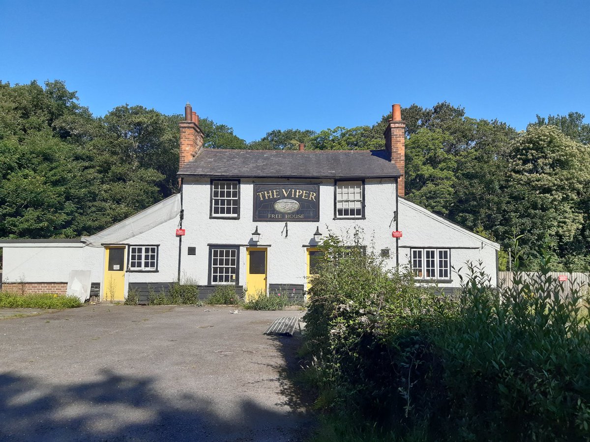 FryerningFrame's tweet photo. O #Viper where is thy sting.
#MillGreen #Ingatestone #Essex
#IngatestonePedallers https://t.co/6CKHrAebQk