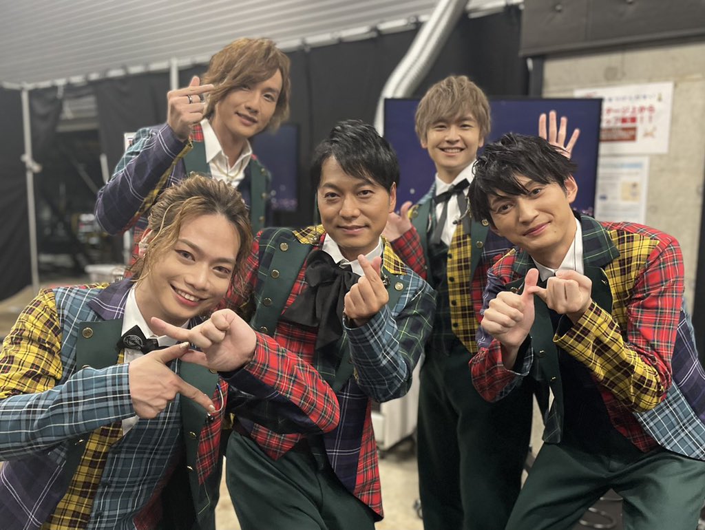 Shin 不器用な星の瞬きは 花江 夏樹 内田雄馬公式アカウント Oguwmz Plurk Shin 不器用な星の瞬きは 花江 夏樹 内田雄馬公式アカウント Oguwmz Plurk