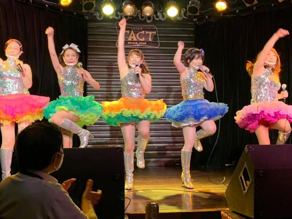 nijiiro_dream's tweet photo. 7/25(日) 下北沢BLESS
ブッキングライブに出演します！
OPEN 11:30 START 12:00
チケット代2600円(ワンドリンク代込)
🌈虹色ドリーム🌈の出演は14:00～14:30
出演後に物販もあります‼️
※写真・動画撮影ＯＫ‼️(動画のSNS投稿NG❌)
ご予約はコメントまたはDMで承ります(*^^*)よろしくお願いします❣️ https://t.co/fUKT6UYbiC