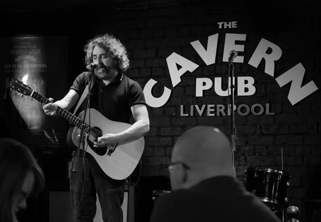 TheGuideLpool's tweet photo. Liverpool singer songwriter Ian Prowse joins legends on Cavern’s Wall of Fame
🎵 >https://t.co/rIwVDeIhth https://t.co/jNVwqbIlaI