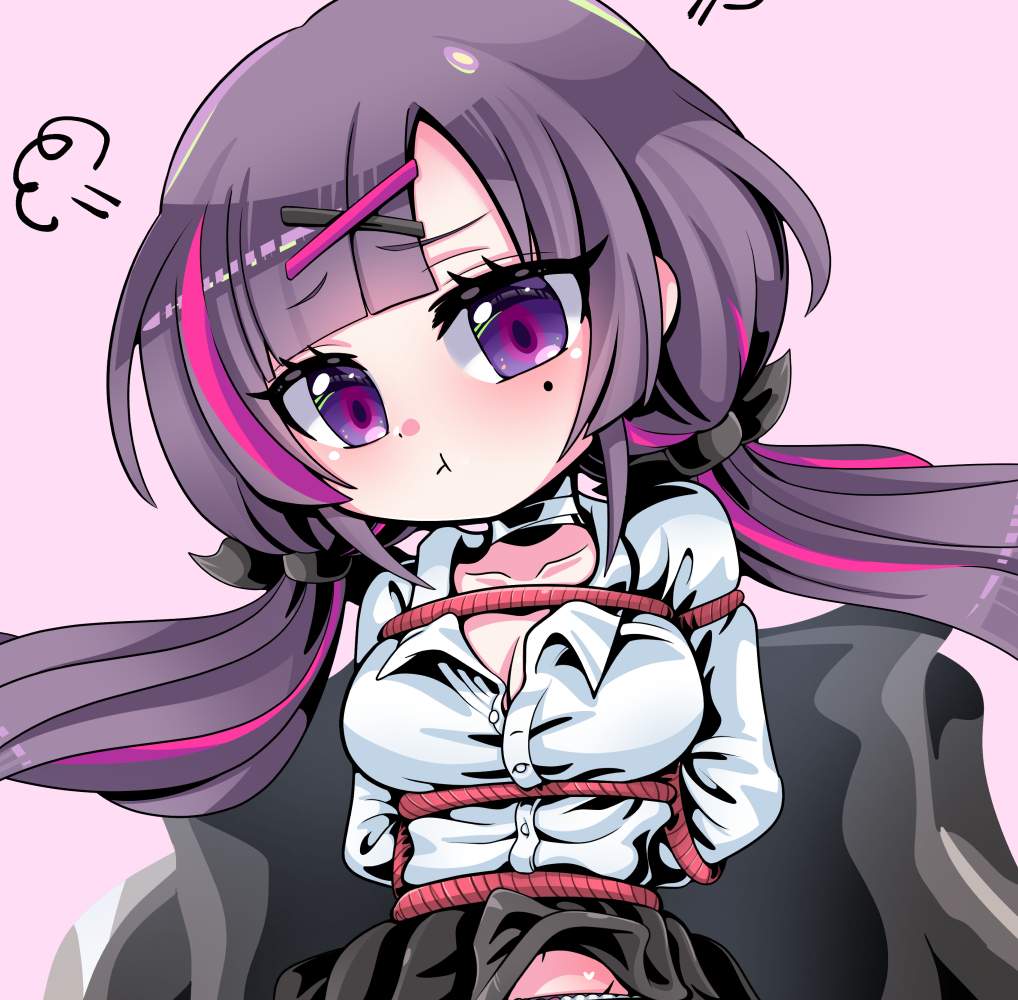 襲撃失敗して返り討ちにあったハミルン。おまけは麻雀に負けて「わりぃーなオメーラのハミルは俺が食っちまった」のななてん。(麻雀楽しみで描いたらくがき)
#ハミ出し絵 #秘密のななてん 