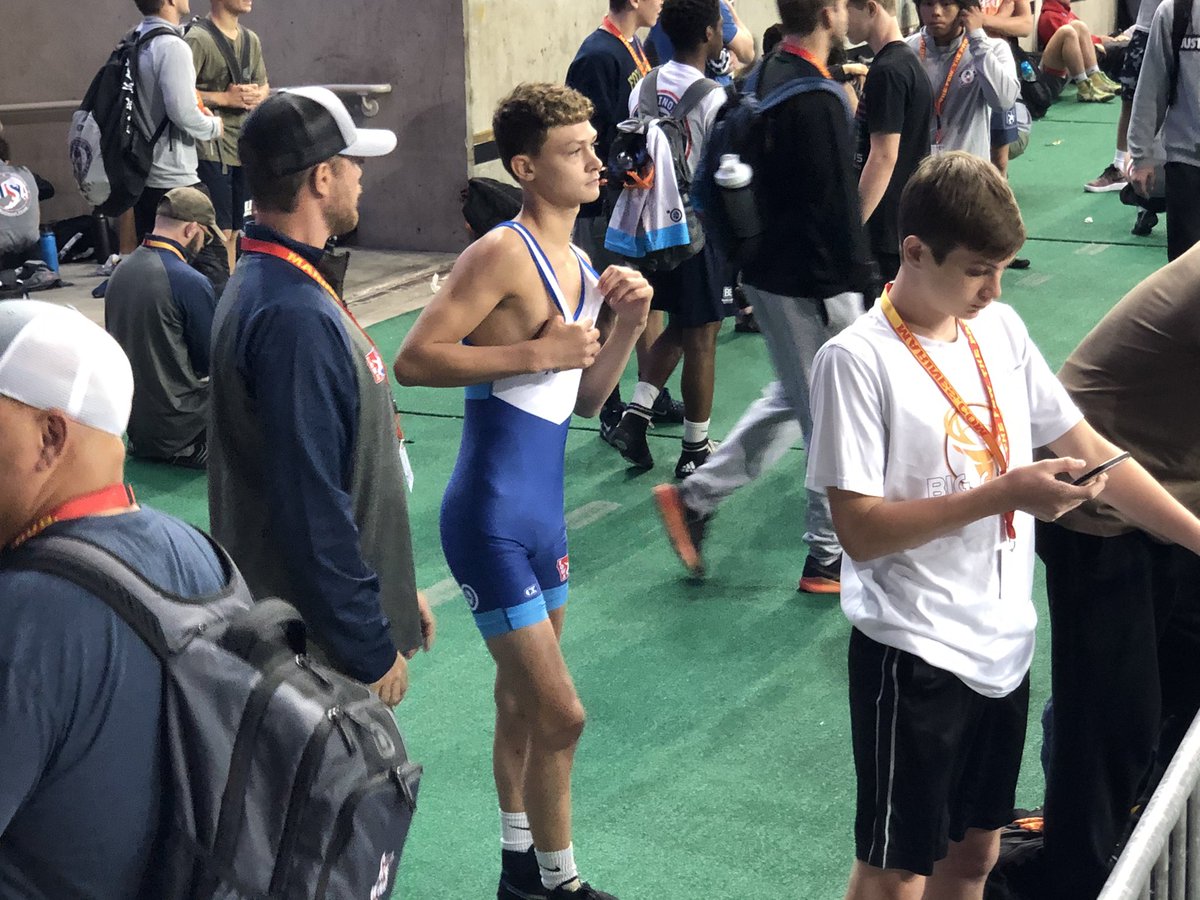 Pack732_W_A's tweet photo. #Pack732 After a long wait Brody finally gets on the mat and gets a W to start Day βοΈ @BeaverRastlin @MuscatineCSD #MuskieWrestling #fulltiltboogie Also special shoutout to Dylan & Tyler @BigGameWC πͺπΌπ¦πͺπΌ https://t.co/66Ycpo7RNz