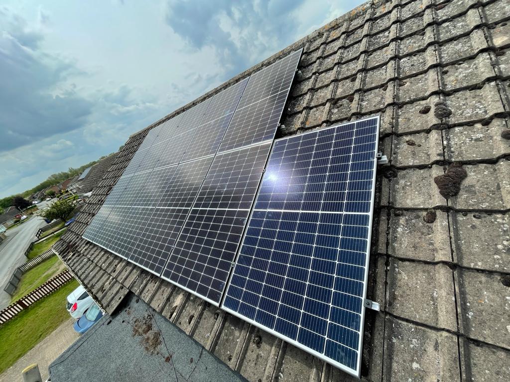 Greenleafsolar2's tweet image. #solarenergy #solarpower #solarpanels #renewableenergy #greenenergy #happycustomers #energysaving #solaredge #solar #batterystorage