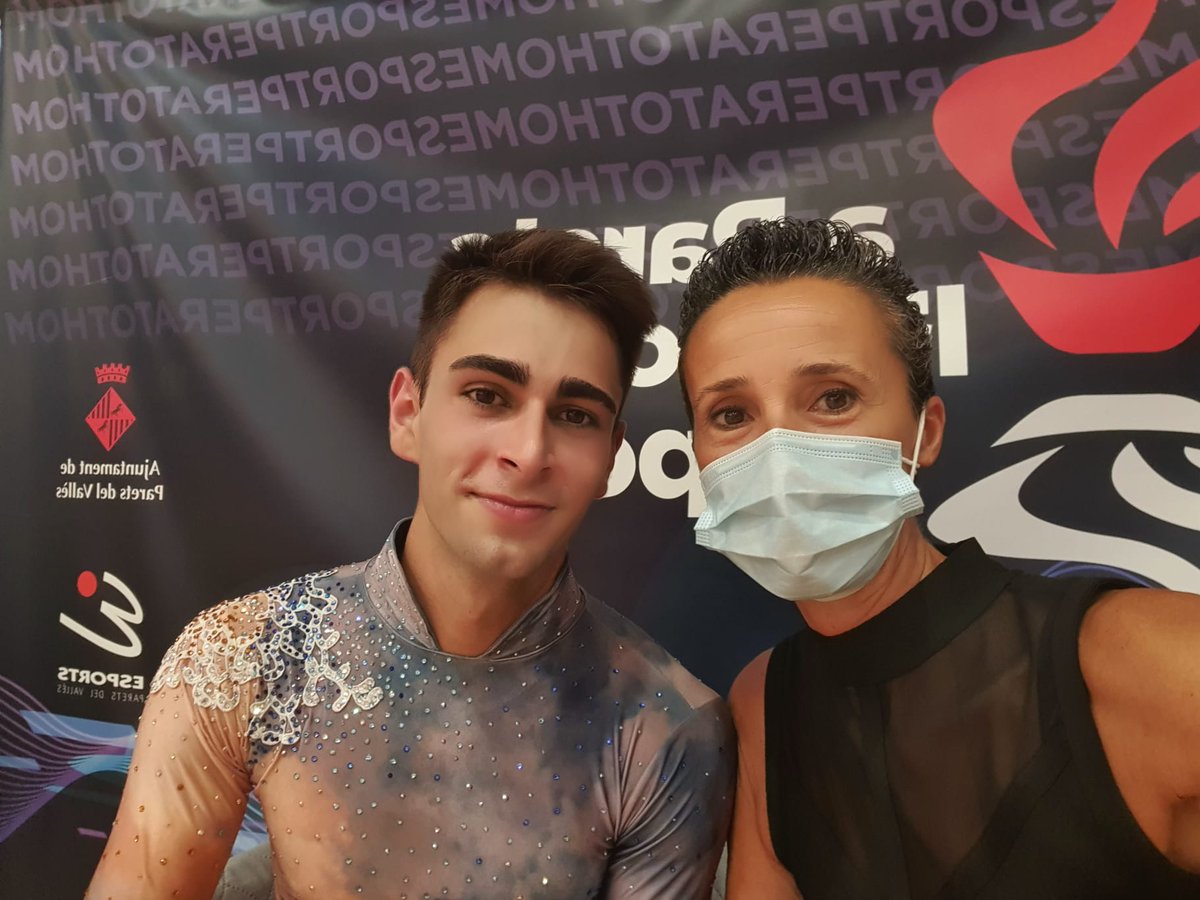 Campionat Espanya 2021 júnior-sènior. Jordi Anfruns 9è classificat júnior i Pol Torres 6è classificat sènior. Enhorabona pel campionat que heu fet i la feina de la seva entrenadora Eva Gallego tot i el gran nivell que hi havia.<a href="/Capgros/">Capgròs</a> <a href="/BeaDelgado20/">Bea Delgado</a> <a href="/esportmataro/">Esports Mataró</a> @MatAudiovisual